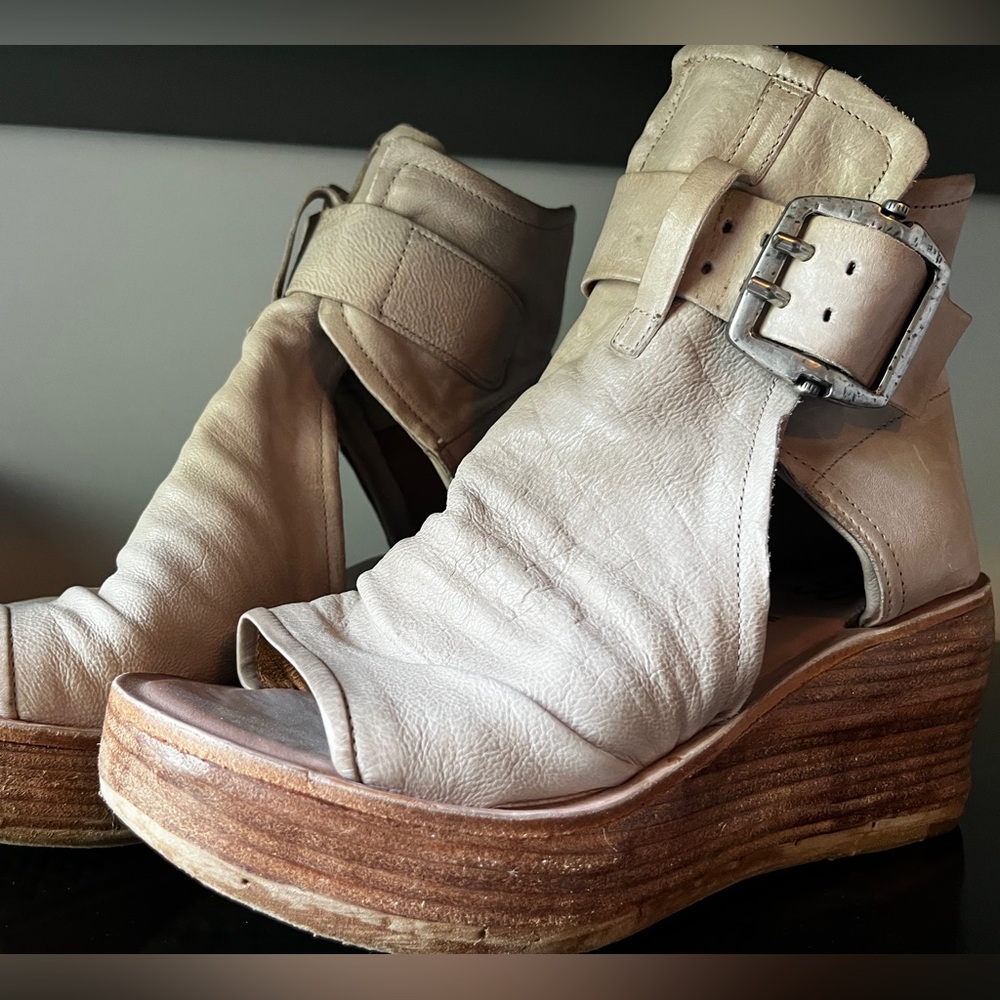 COPY - A.S. 98 Naya Wedges